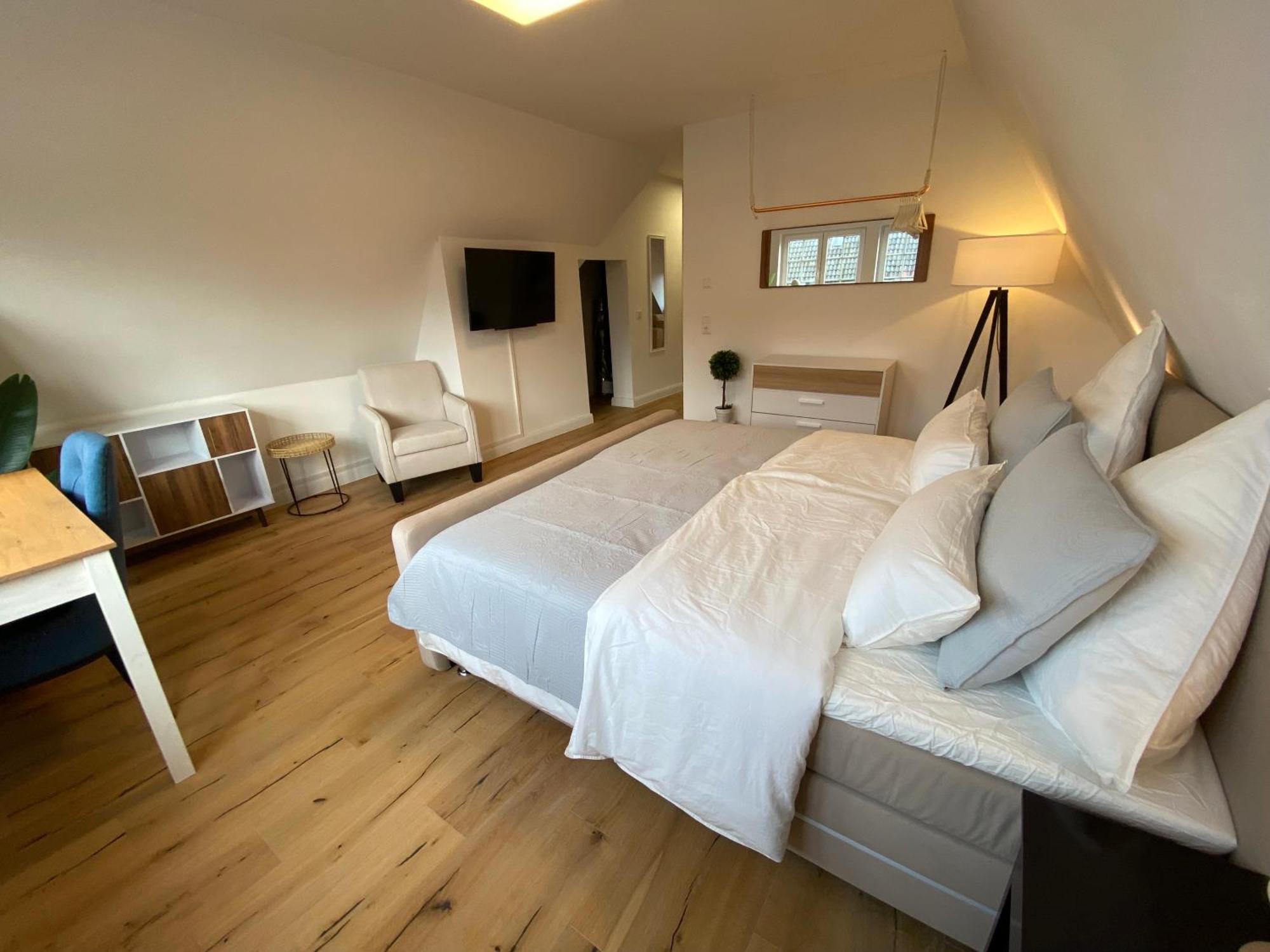Stadtoase: Exklusive Apartments Fuer Ruhe Und Entspannung BRE Buitenkant foto